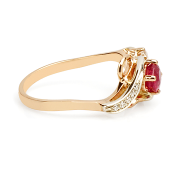 Кольцо из золота с крупным рубином и бриллиантами