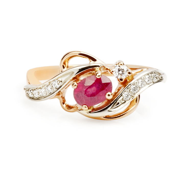 Кольцо из золота с крупным рубином и бриллиантами