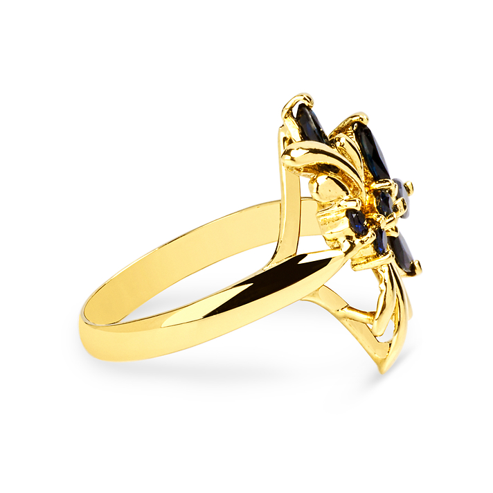 Золотое кольцо с природными сапфирами