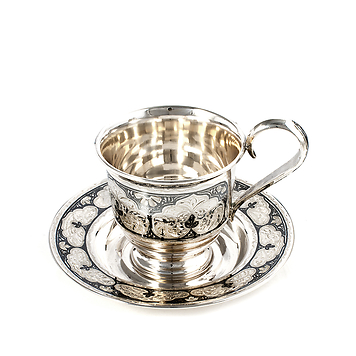 Серебряная чашка с блюдцем ручной работы