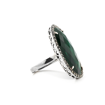 Серебряное кольцо с зеленым гелиотисом