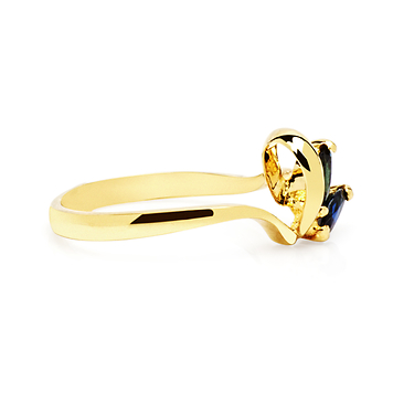 Кольцо из желтого золота с двумя сапфирами маркиз
