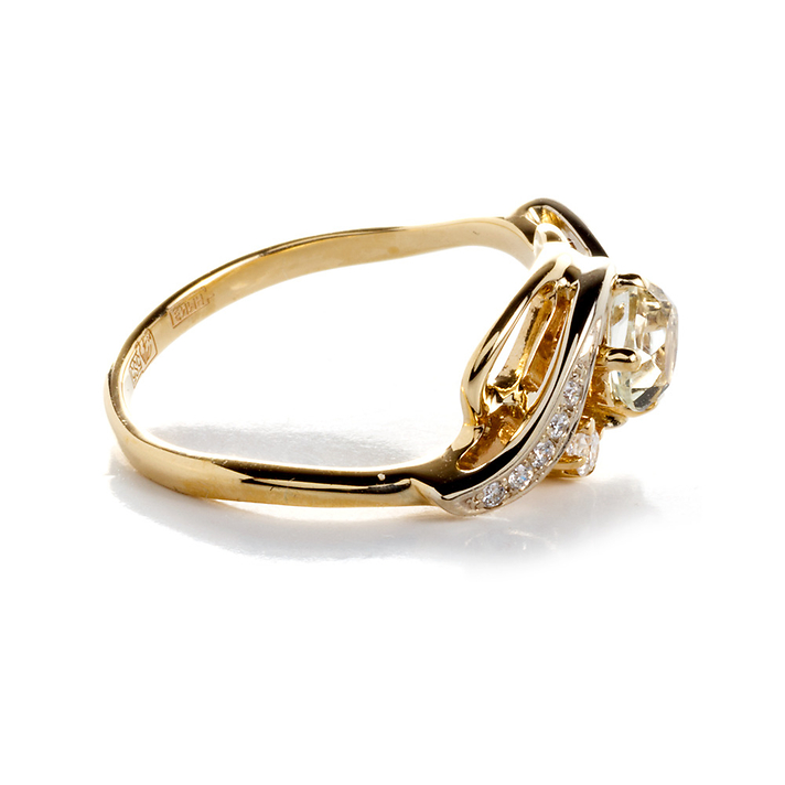 Кольцо с бриллиантами и гелиодором из лимонного золота