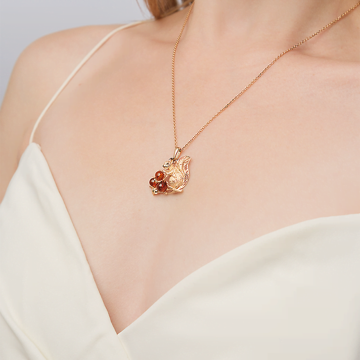 Подвеска, красное золото, янтарь