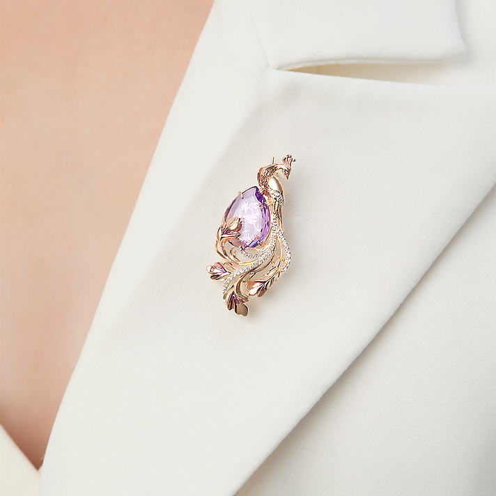 Брошь, красное золото, топаз, аметист Брошь, красное золото, топаз, аметист