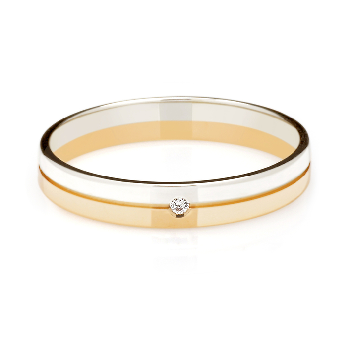 Обручальное кольцо из комбинированного золота с фианитом 3,3 мм