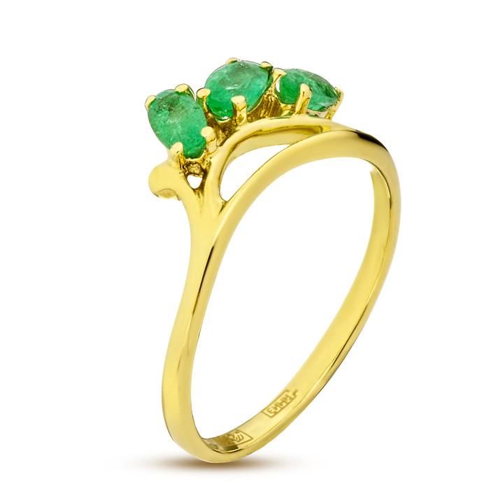Золотое кольцо с натуральными овальными изумрудами
